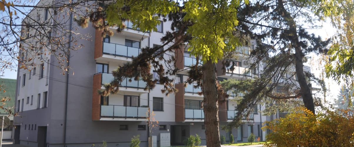 MEHRFUNKTIONALES HAUS – NÁBREŽNÁ